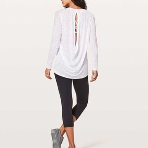 Lululemon Womens Long Sleeve Shirt Sz 6 White Open Keyhole Back Low Key Burnout